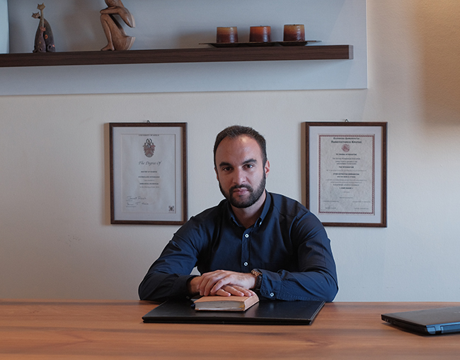 Μανώλης Κουκούλης